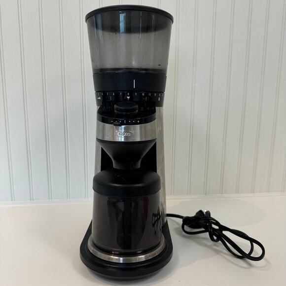 Conical Burr Coffee Grinder with Integrated Scale - Picture 1 of 5